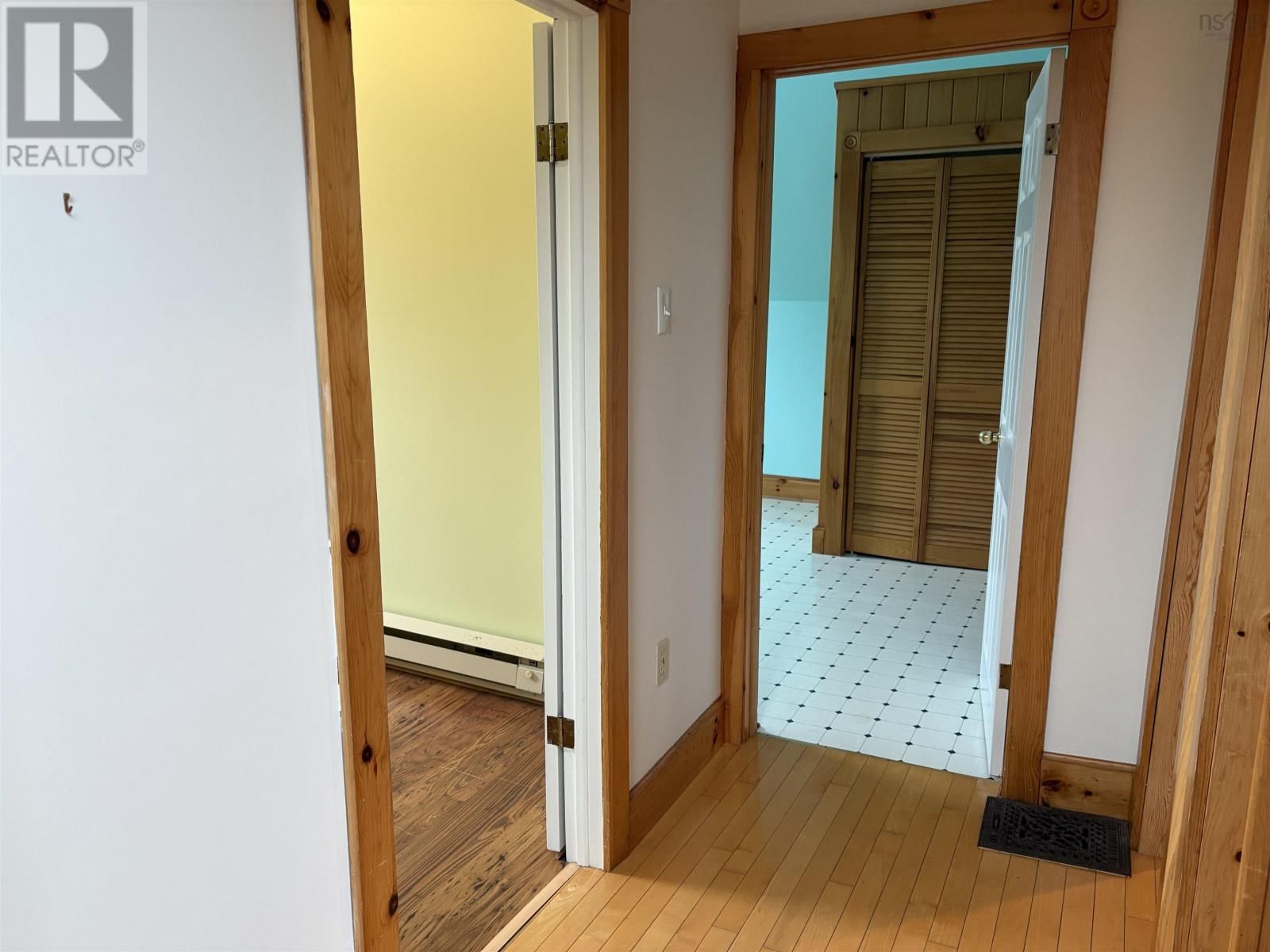 5249 EAST RIVER WEST SIDE ROAD Image 23