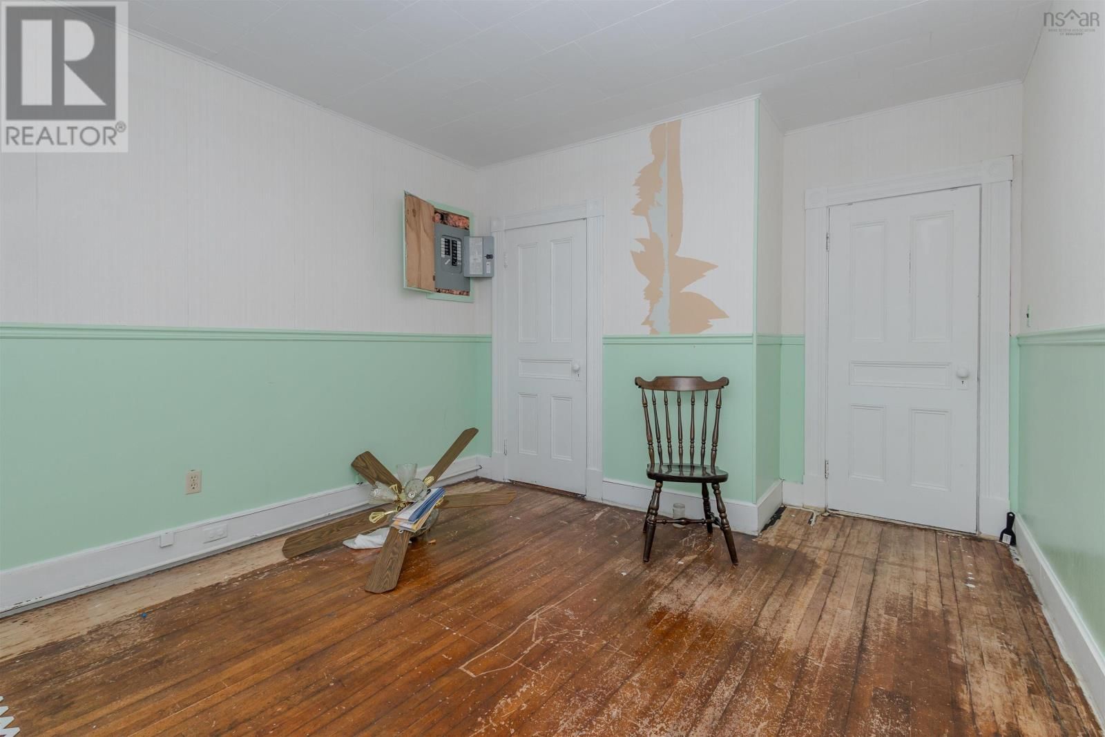 218 YORK STREET Image 36