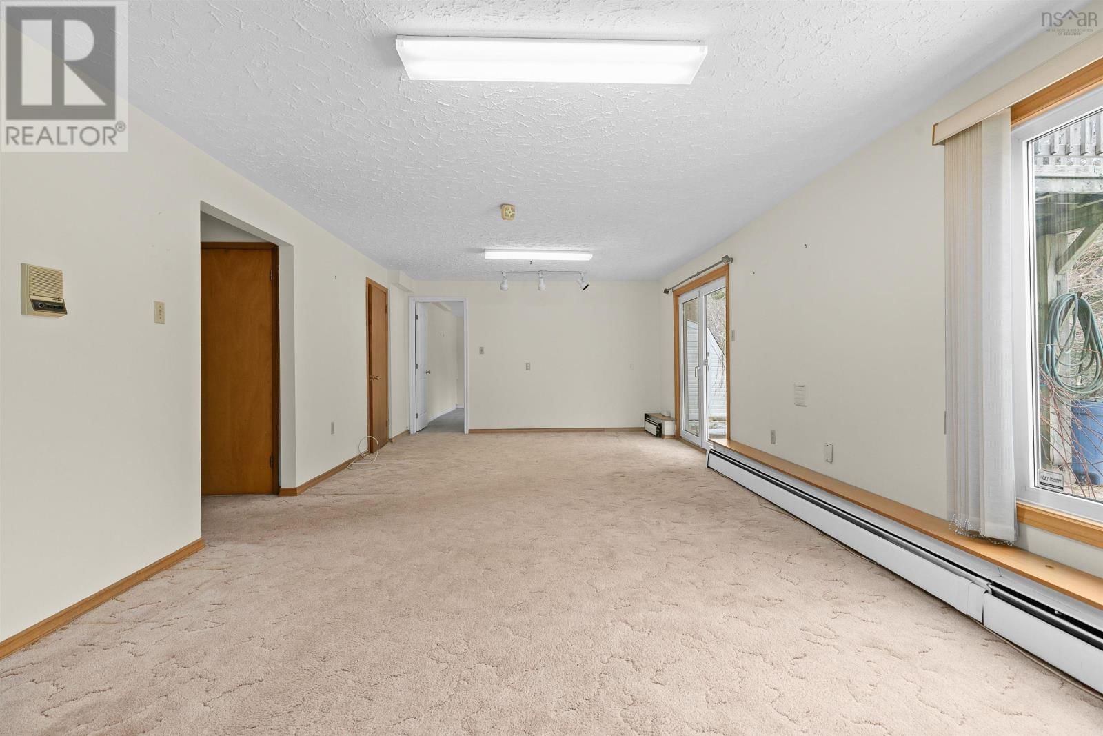 131 BROOK STREET Image 34