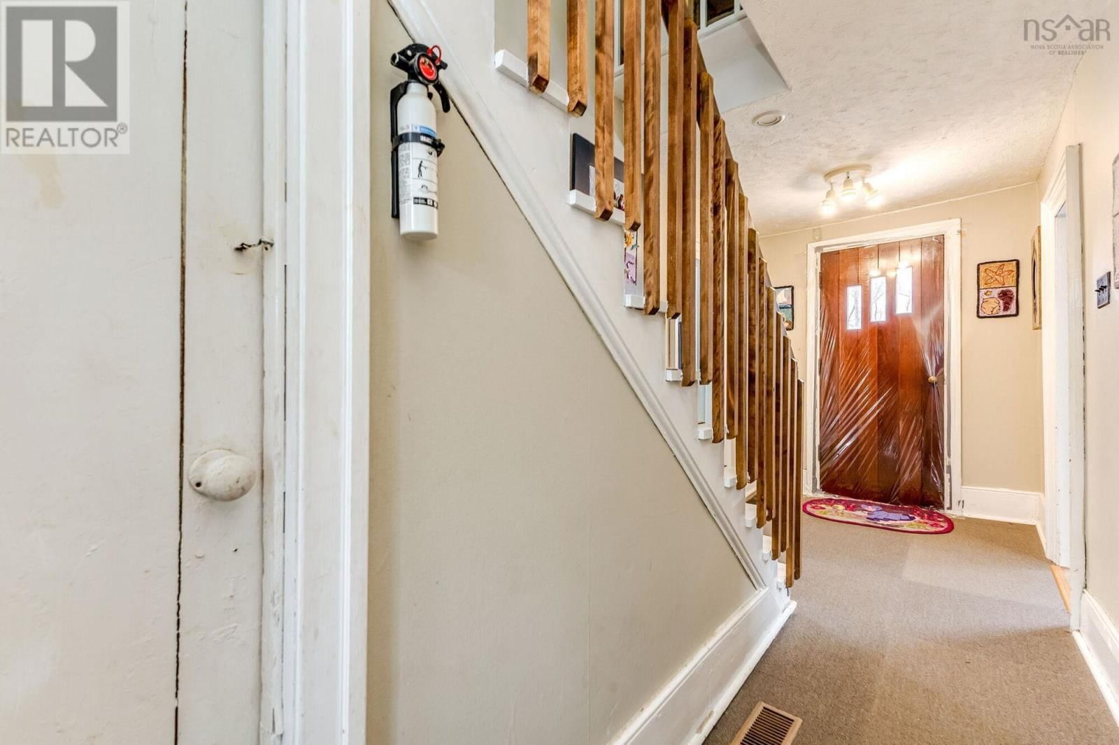 1097 HIGHWAY 376 Image 11