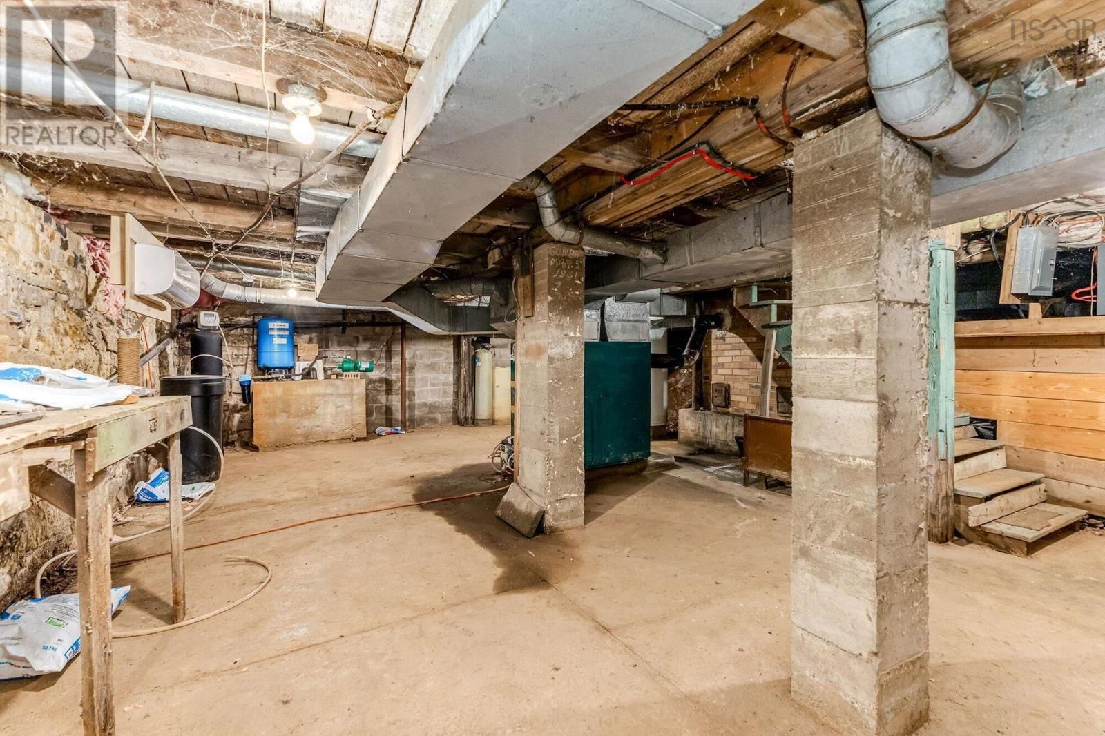 1097 HIGHWAY 376 Image 31