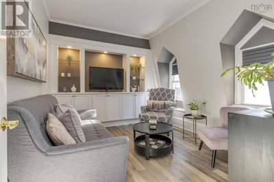 Image #1 of Commercial for Sale at Gottingen, Halifax, Nova Scotia