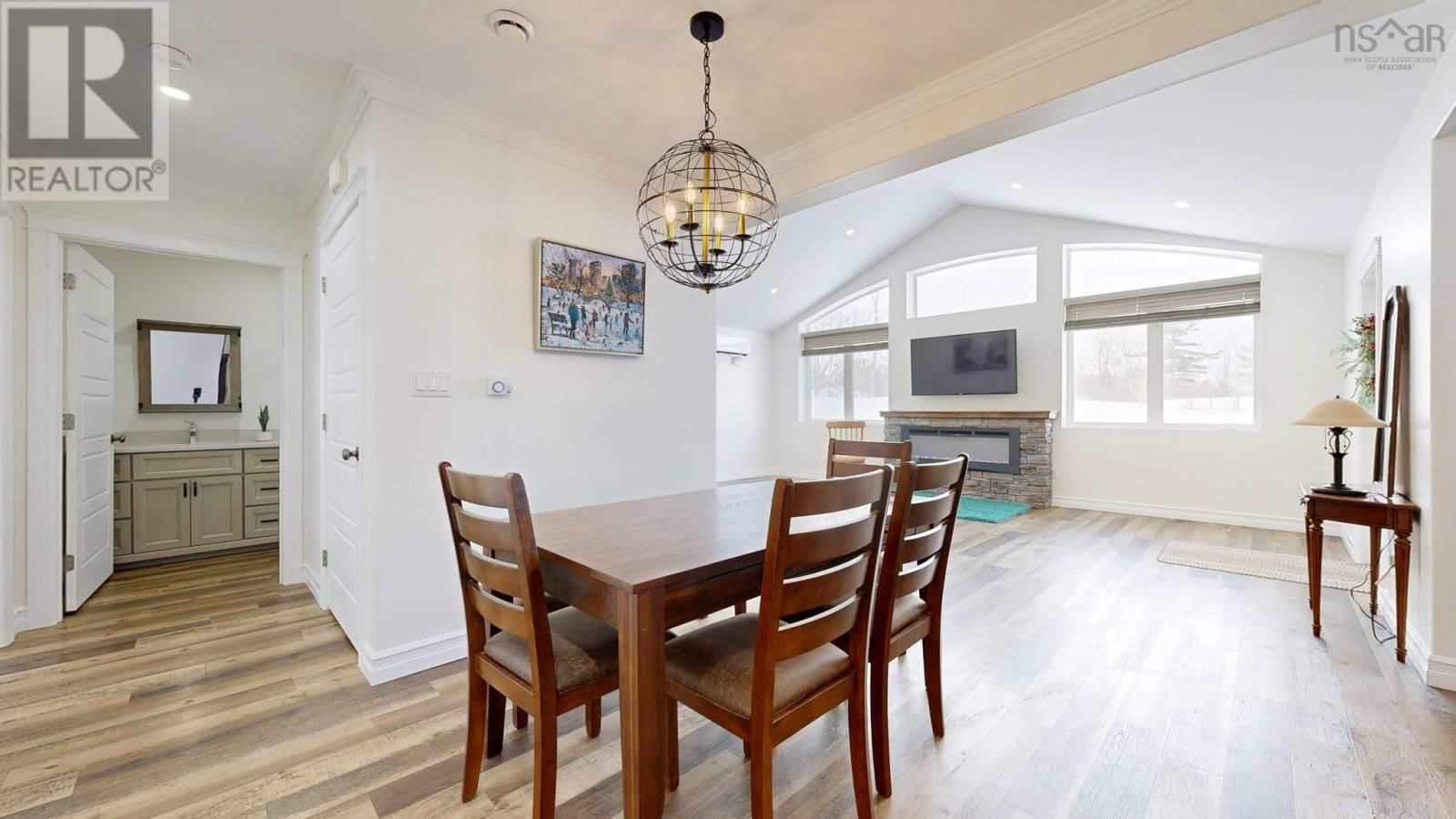 6672 HIGHWAY 1 Image 16