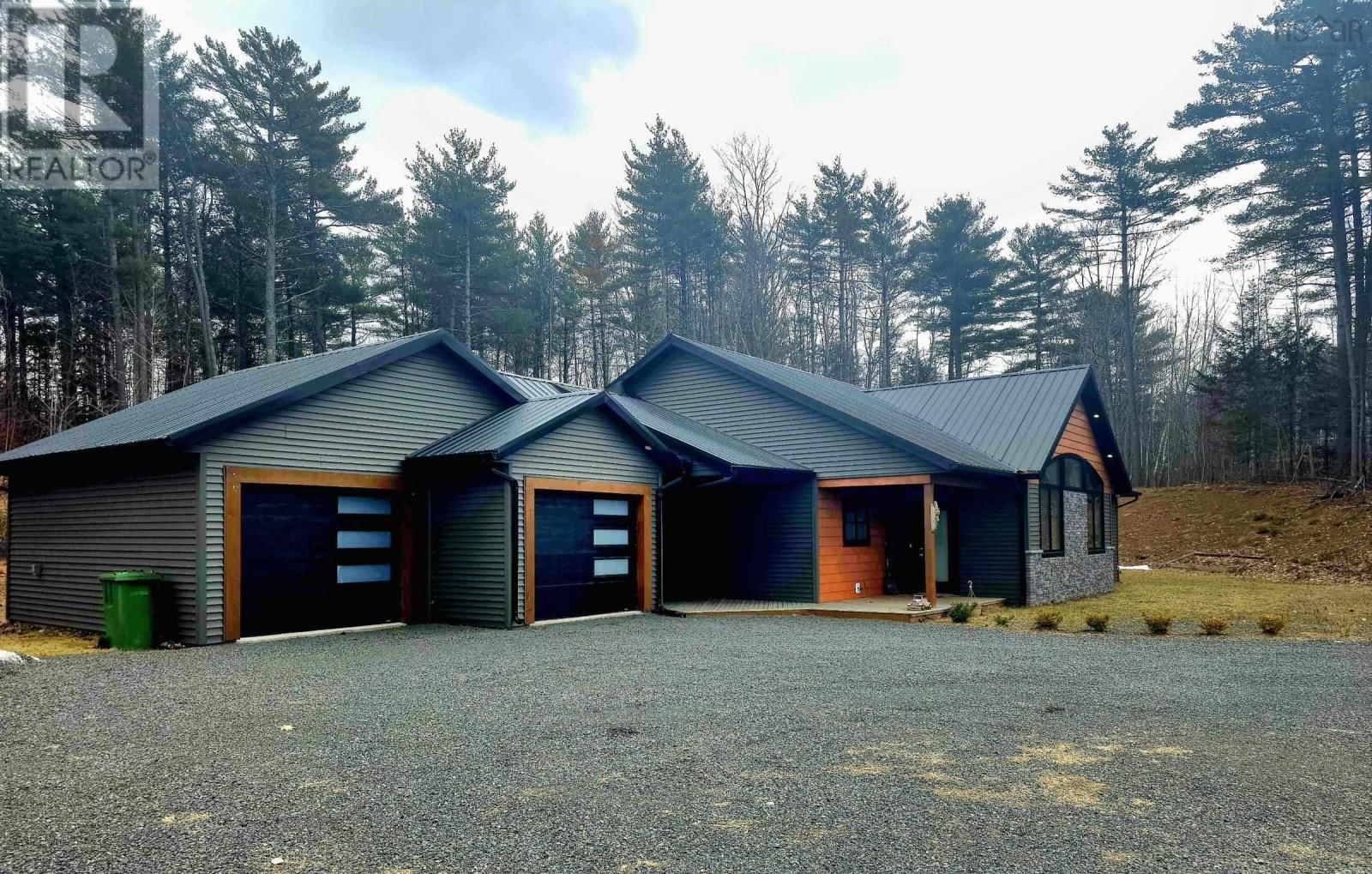 6672 HIGHWAY 1 Image 2