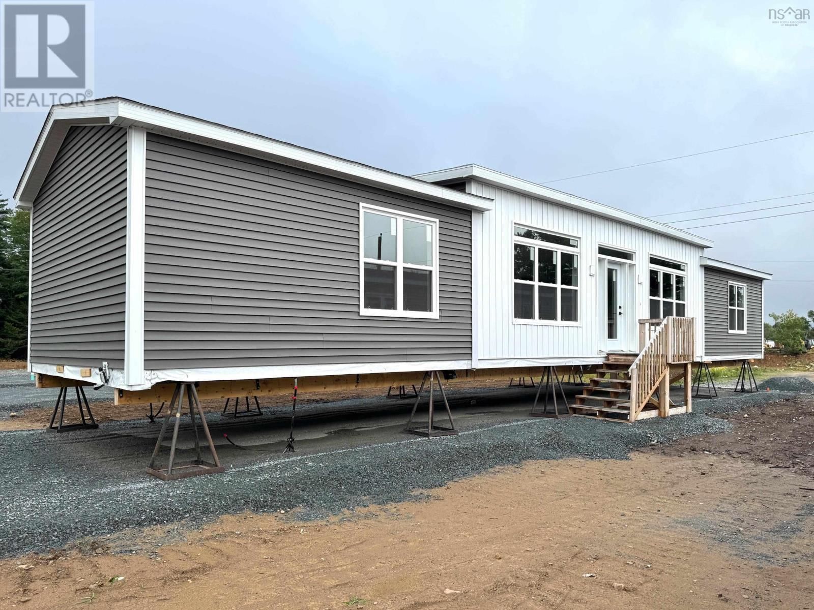  WATERLOO Road, Waterloo, Nova Scotia B4V 5S7