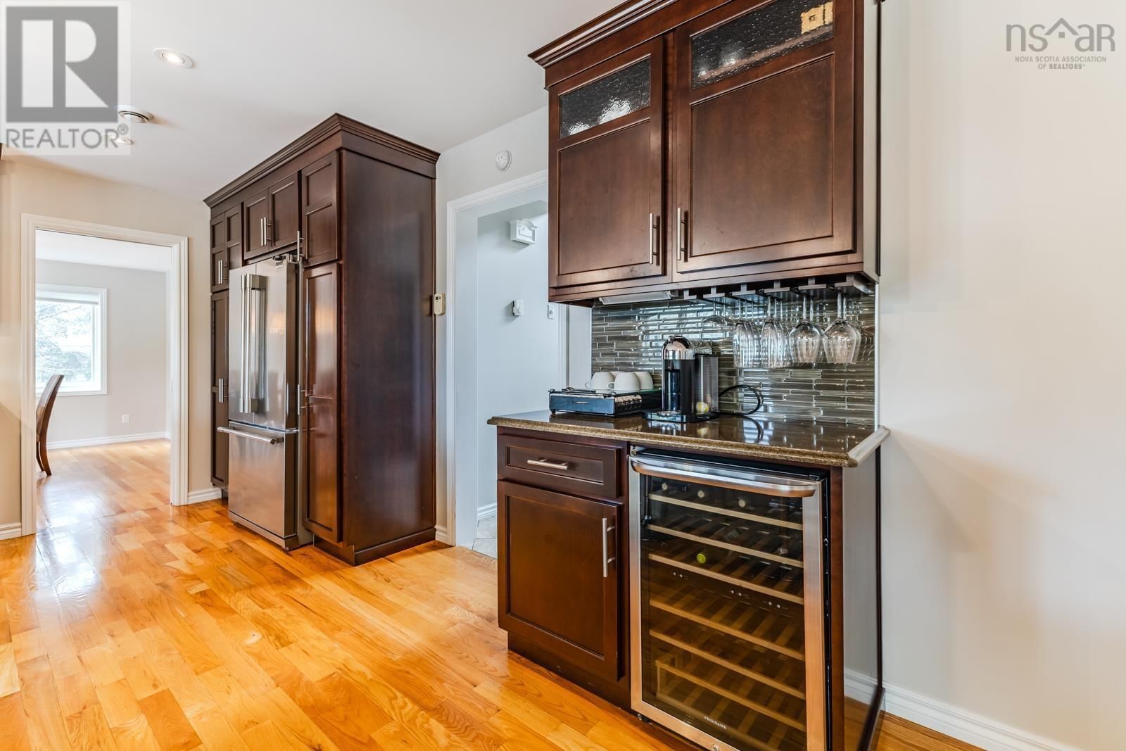 252 BLUE HERON DRIVE Image 11