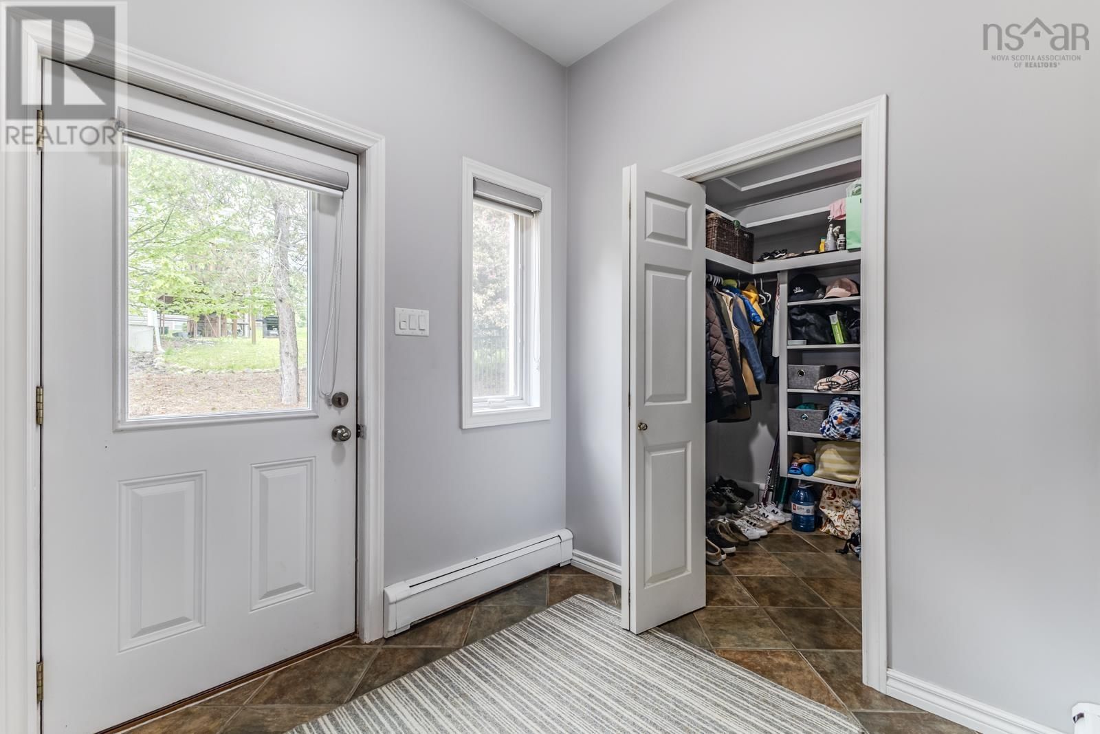 252 BLUE HERON DRIVE Image 19