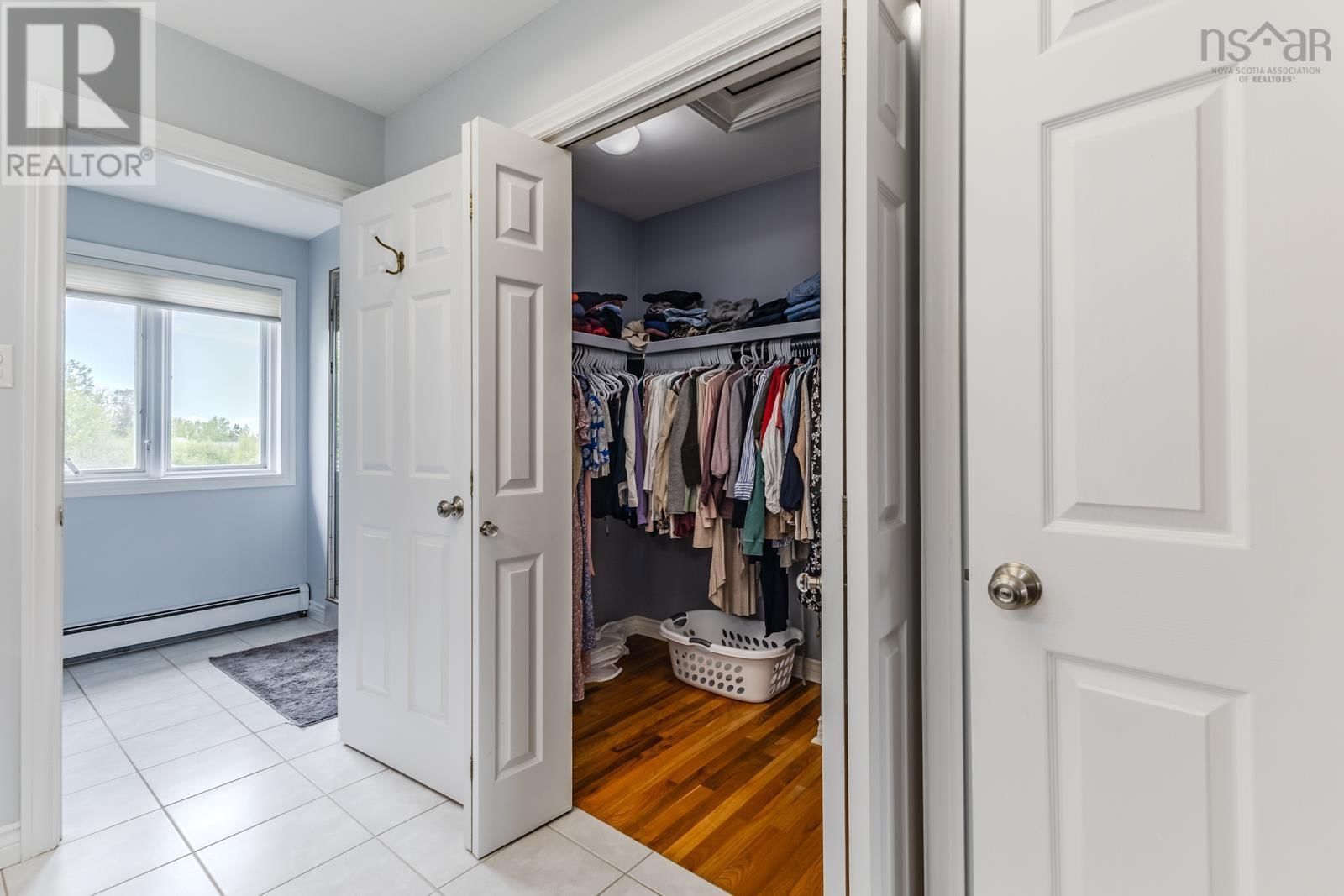 252 BLUE HERON DRIVE Image 24