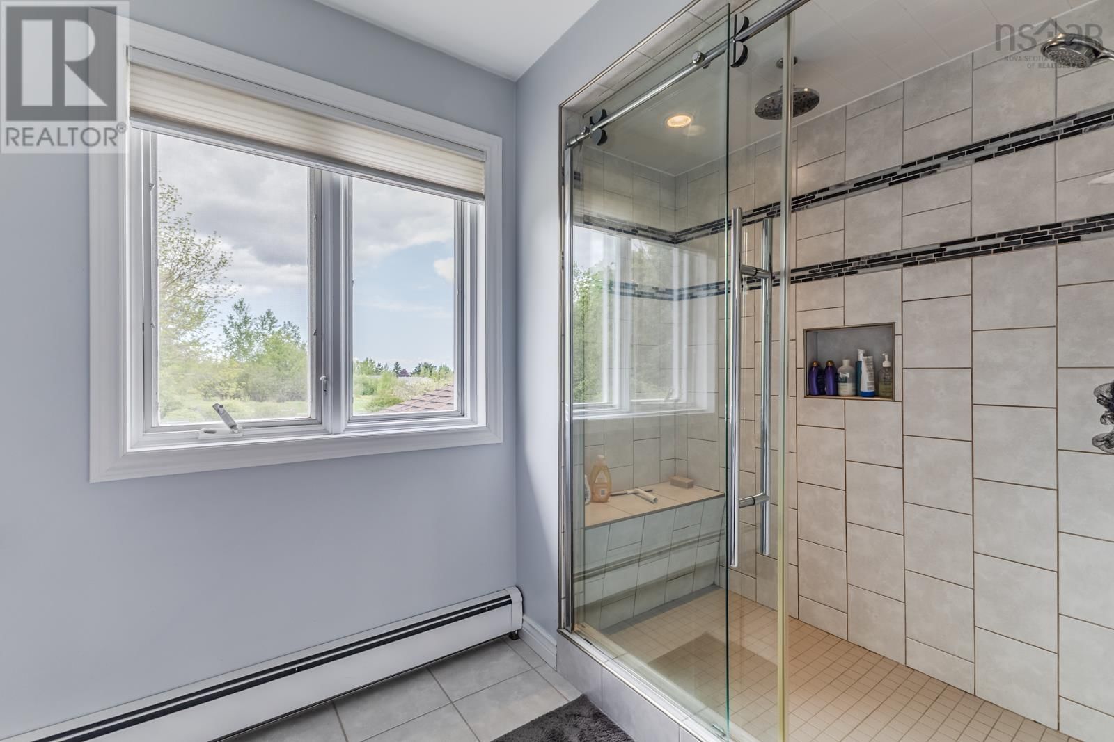 252 BLUE HERON DRIVE Image 25