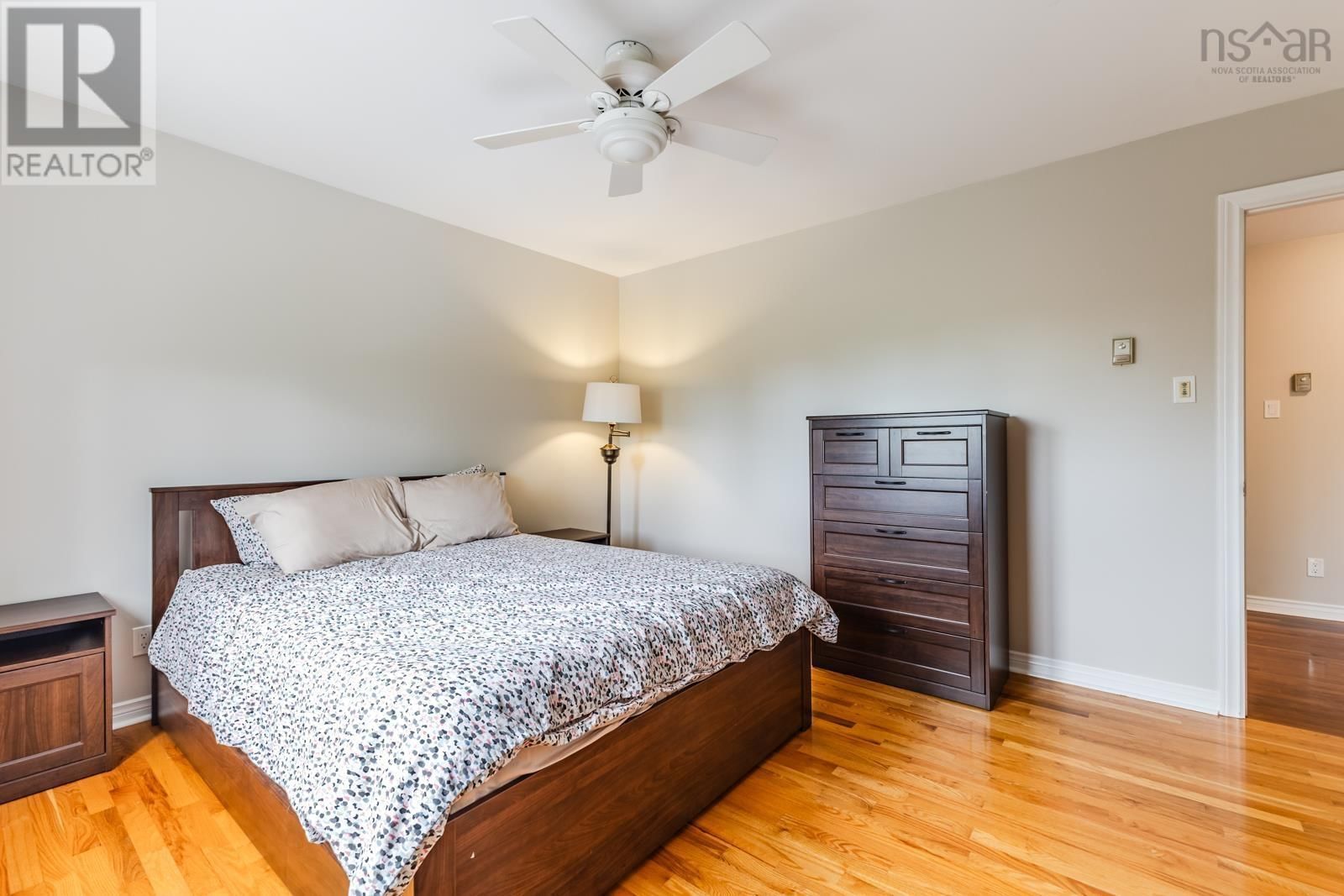 252 BLUE HERON DRIVE Image 29