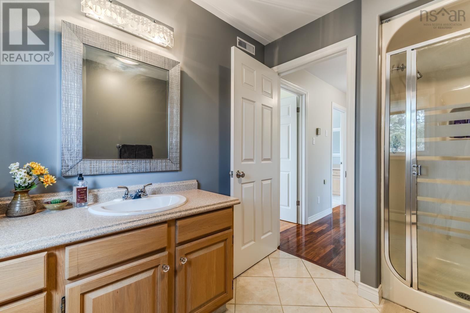 252 BLUE HERON DRIVE Image 31