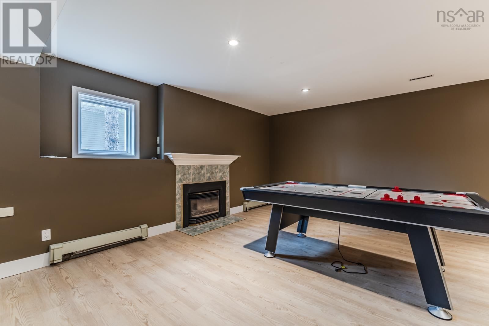 252 BLUE HERON DRIVE Image 37