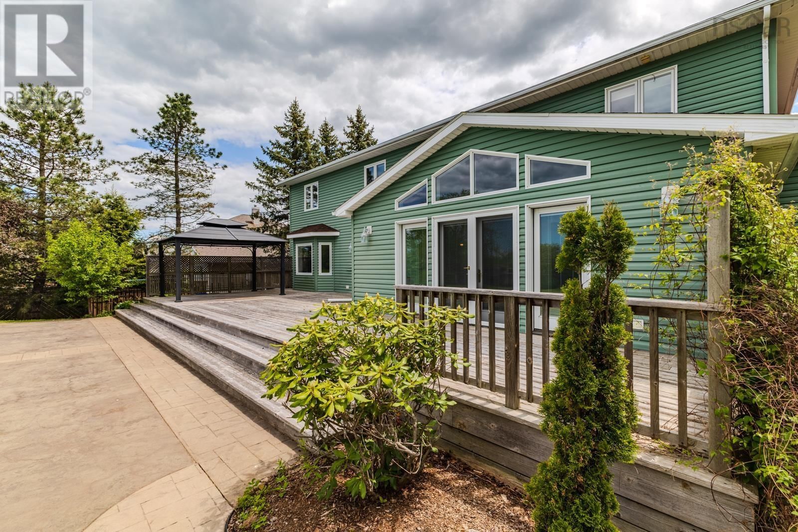 252 BLUE HERON DRIVE Image 42