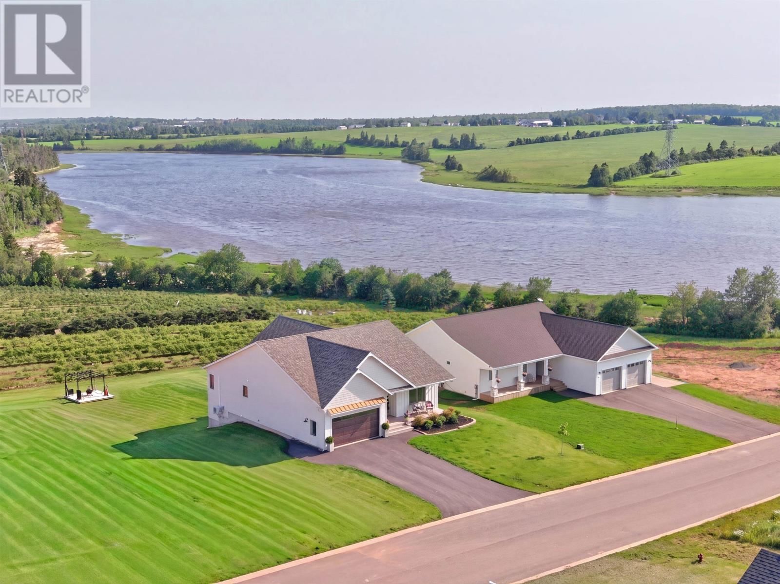 57 APPLECROSS Avenue, Miltonvale Park, Prince Edward Island C1E 3T8