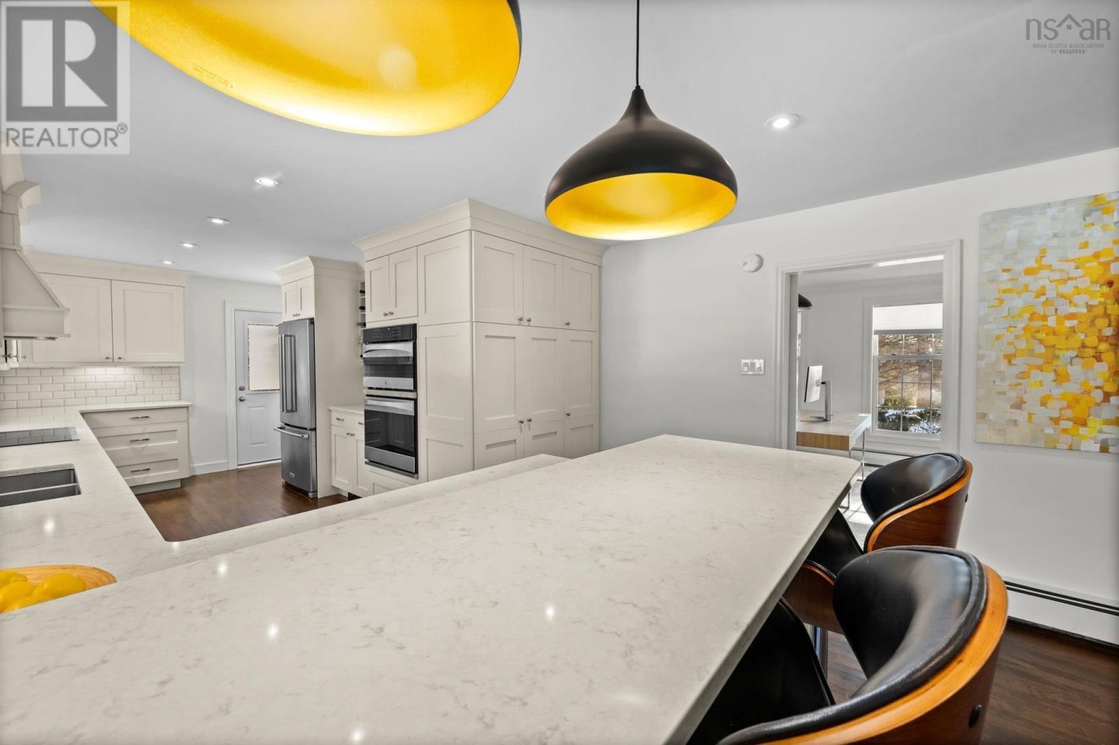 523 FRANCKLYN STREET Image 19