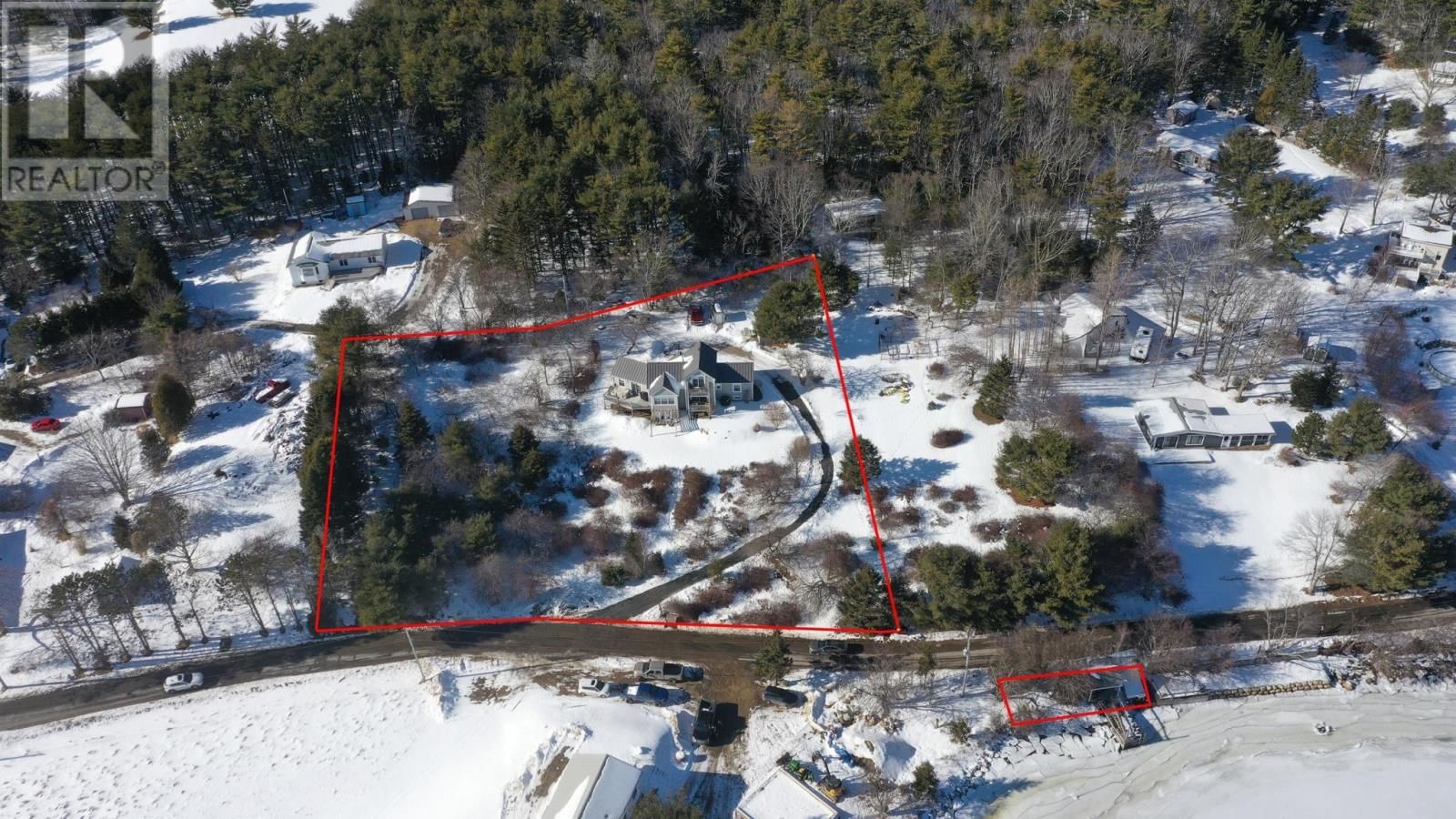 287 EAST SIDE MARTINS RIVER ROAD Image 3