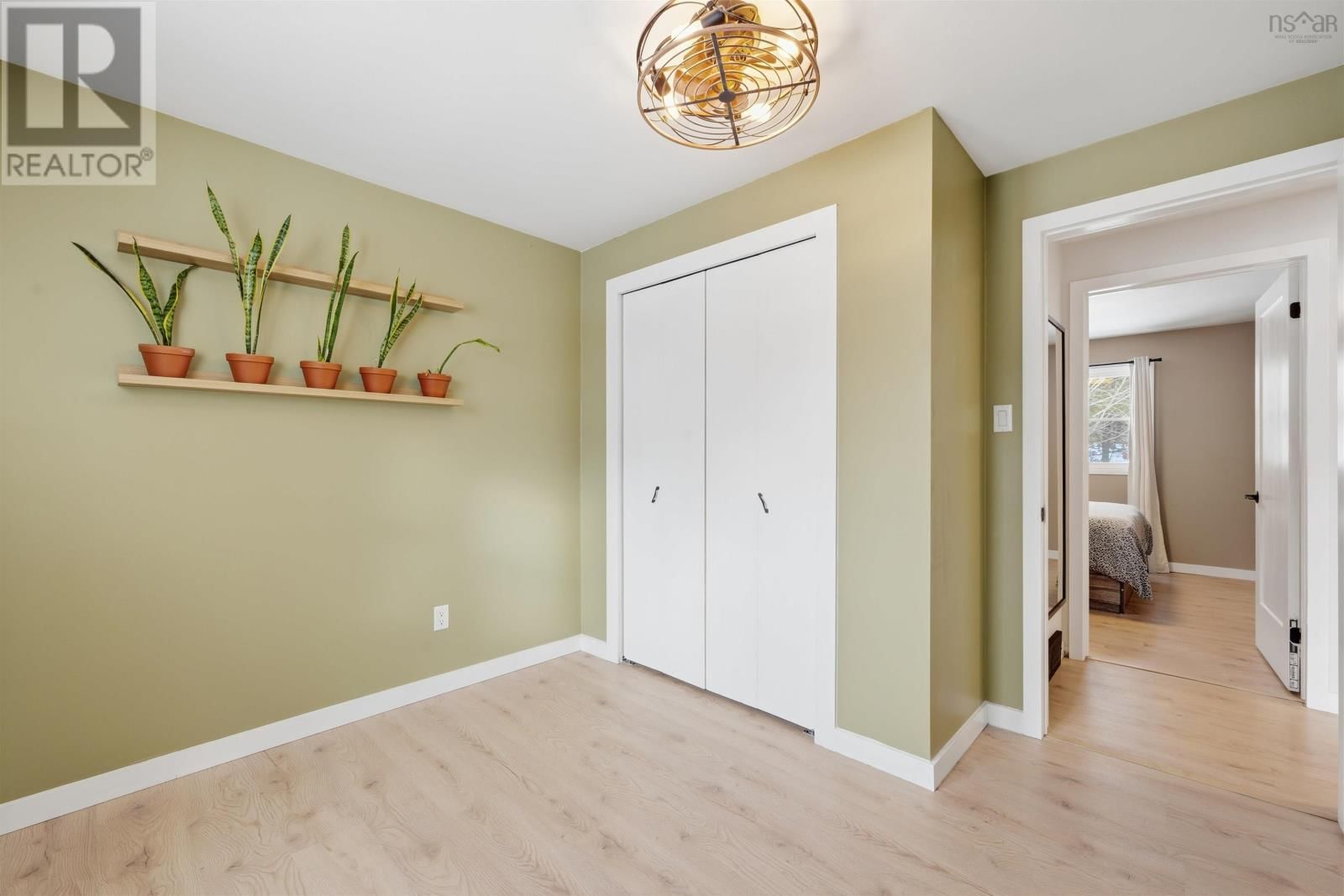 5 TOWER VIEW ROAD Image 29