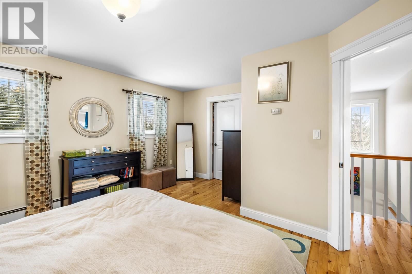 147 BELL CRESCENT Image 25