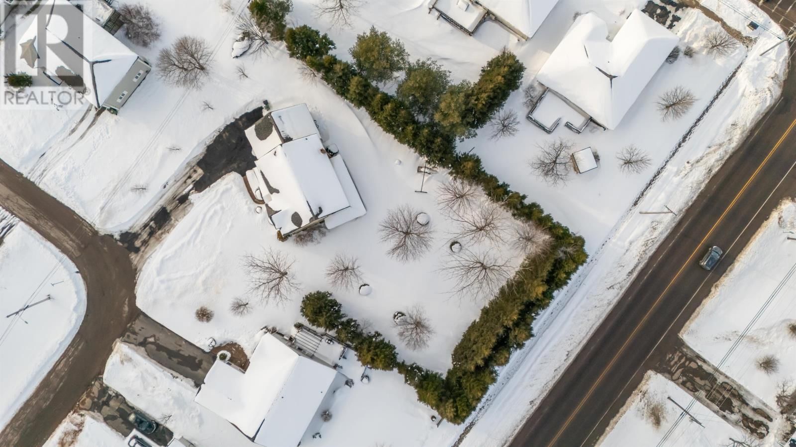 147 BELL CRESCENT Image 41