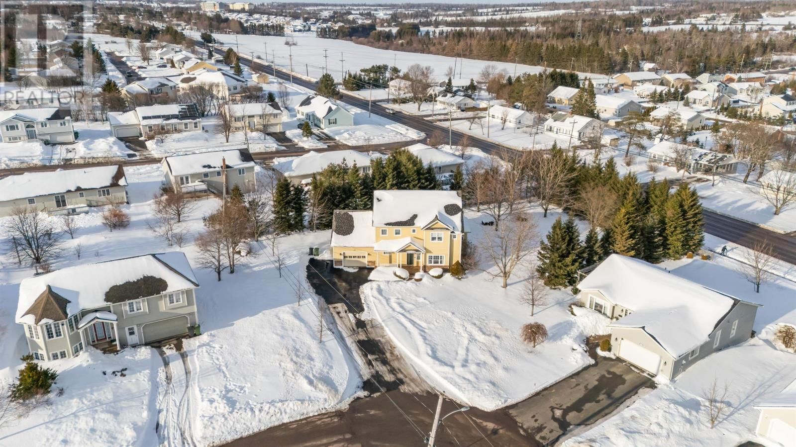 147 BELL CRESCENT Image 43