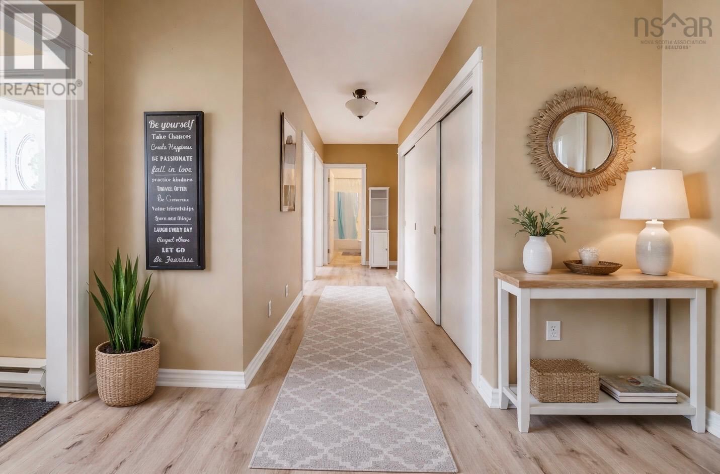 98 MCLEAN STREET Image 3