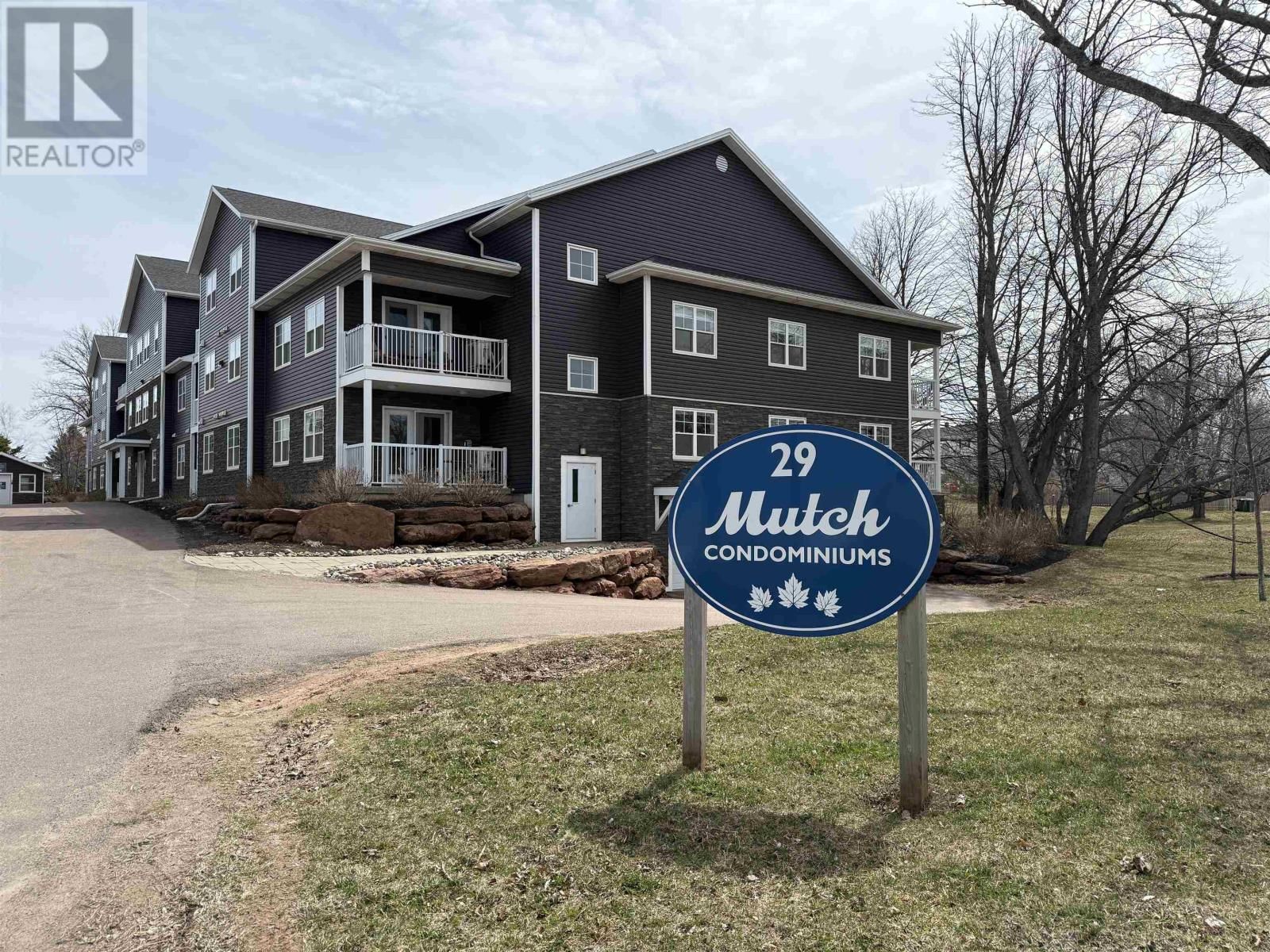 29 Stratford Road, Stratford, Prince Edward Island C1B 1T4