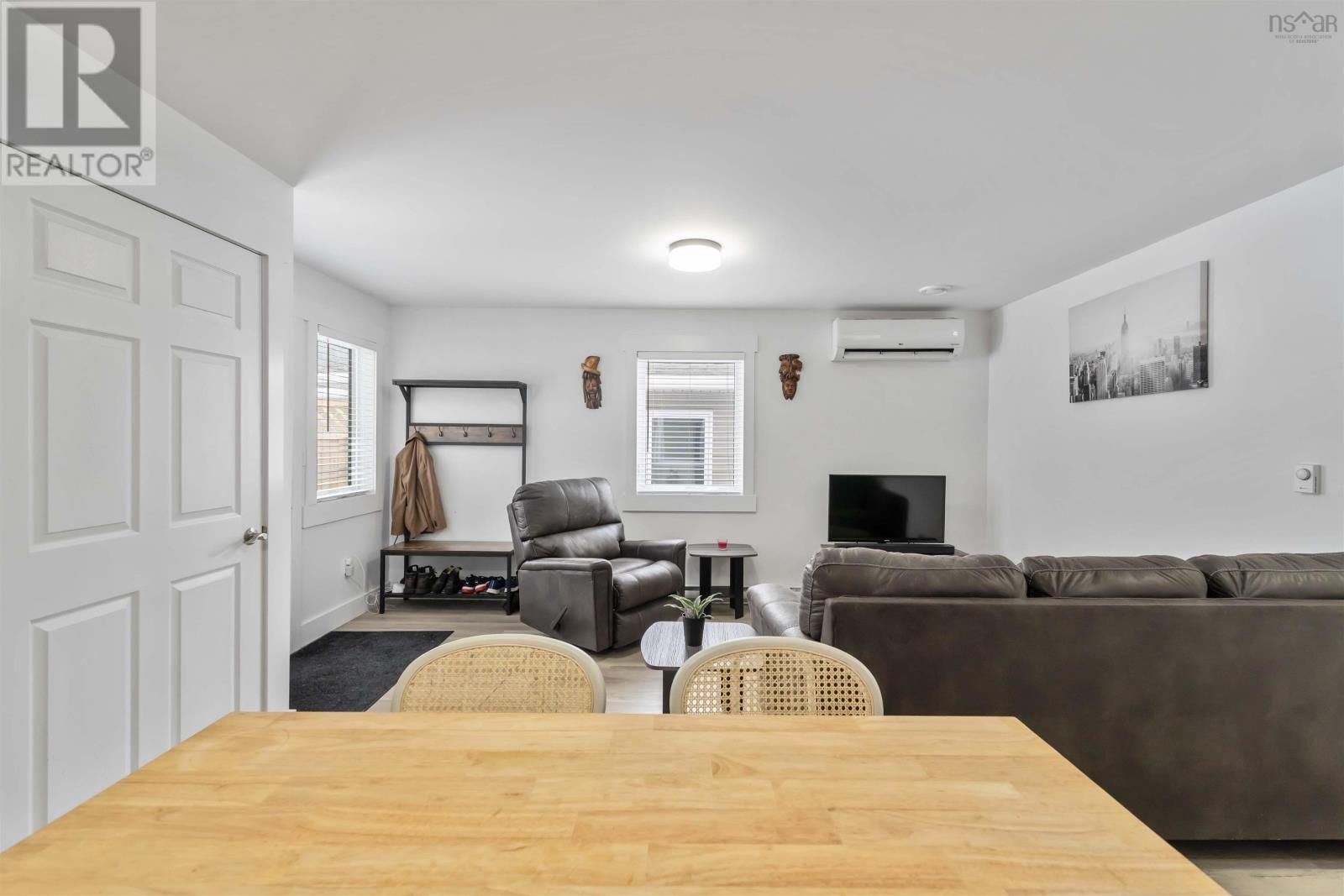 1029 UPPER CHURCH STREET Image 8