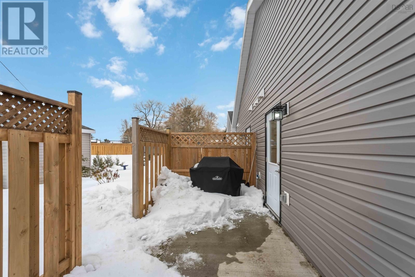 1029 UPPER CHURCH STREET Image 29