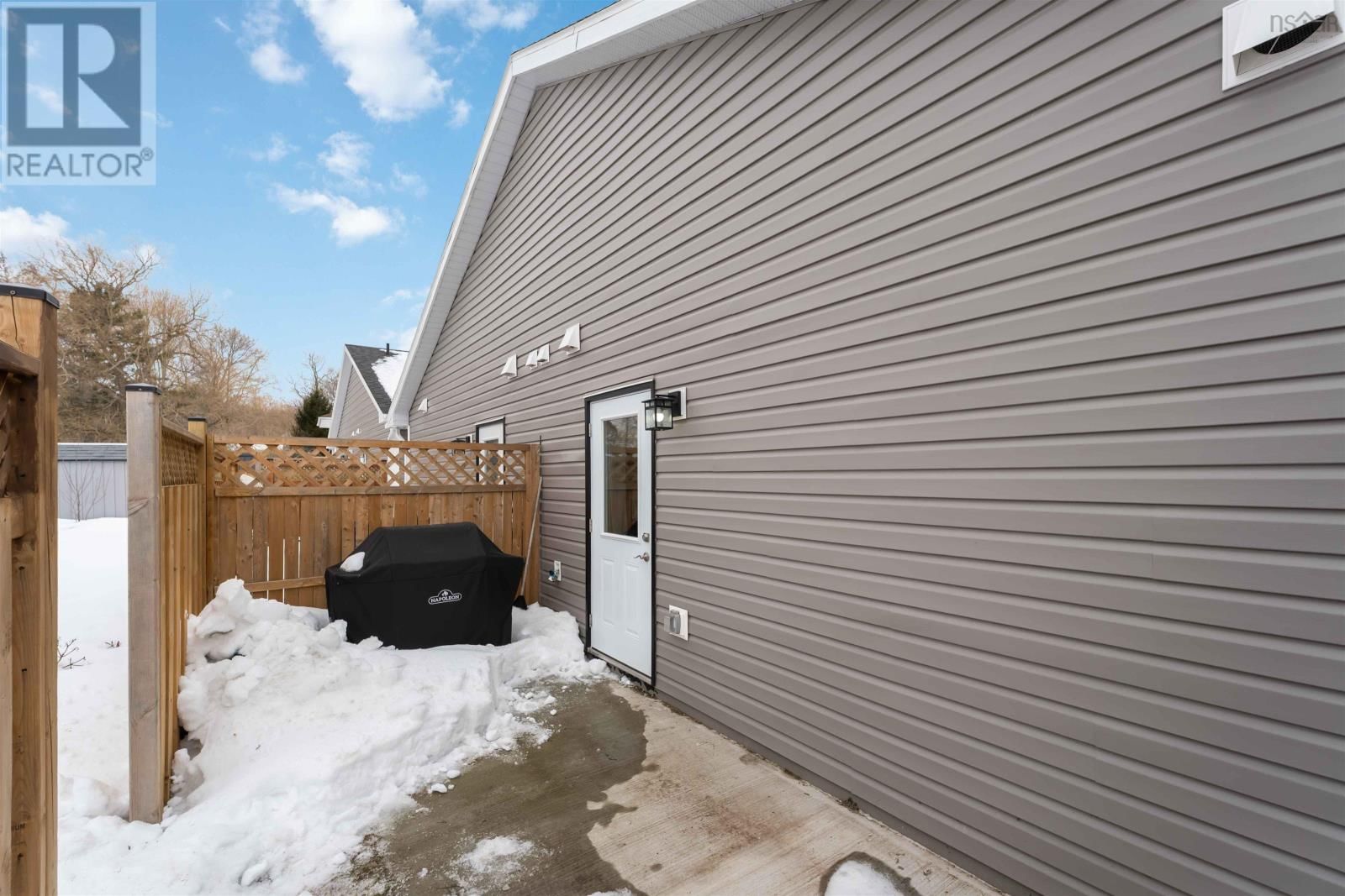 1029 UPPER CHURCH STREET Image 30