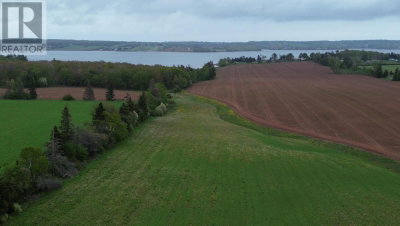 250 Ferry Road | Cornwall Prince Edward Island | Slide Image Nine