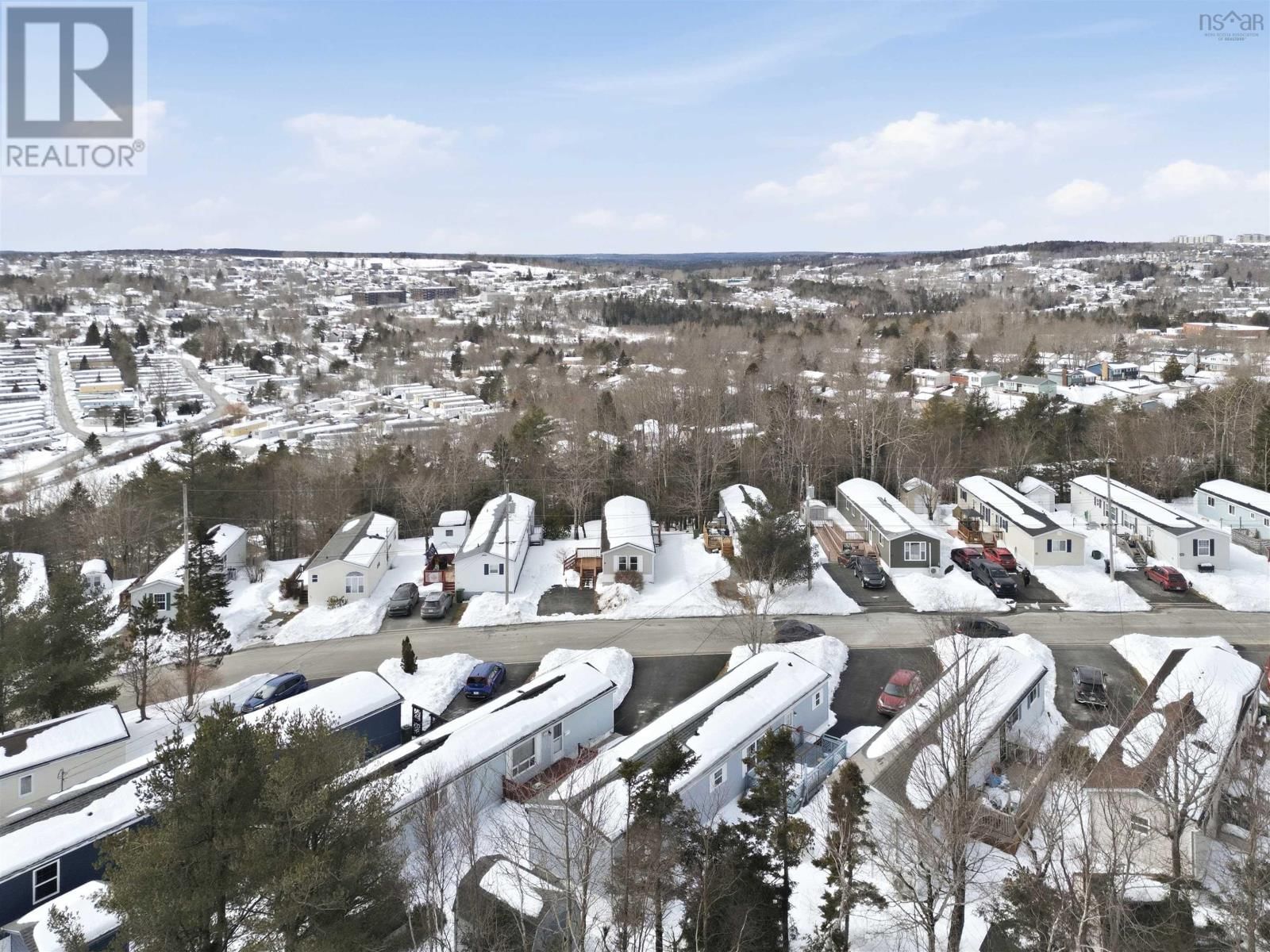 21 MOORE DRIVE Image 18