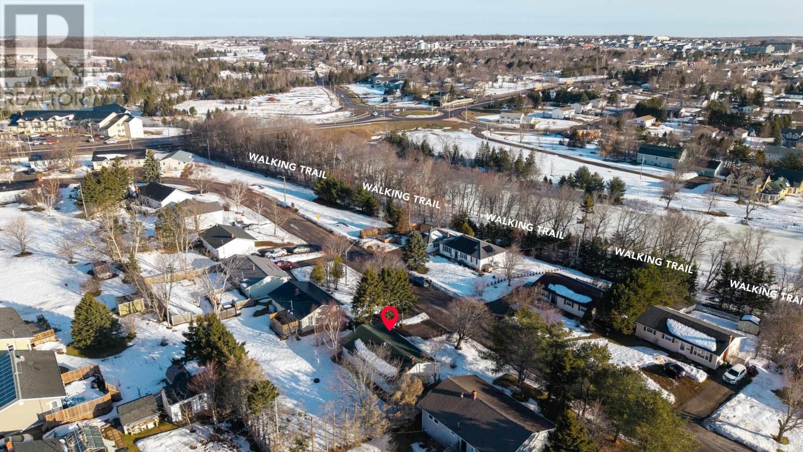 44 WESTCOMB CRESCENT Image 34