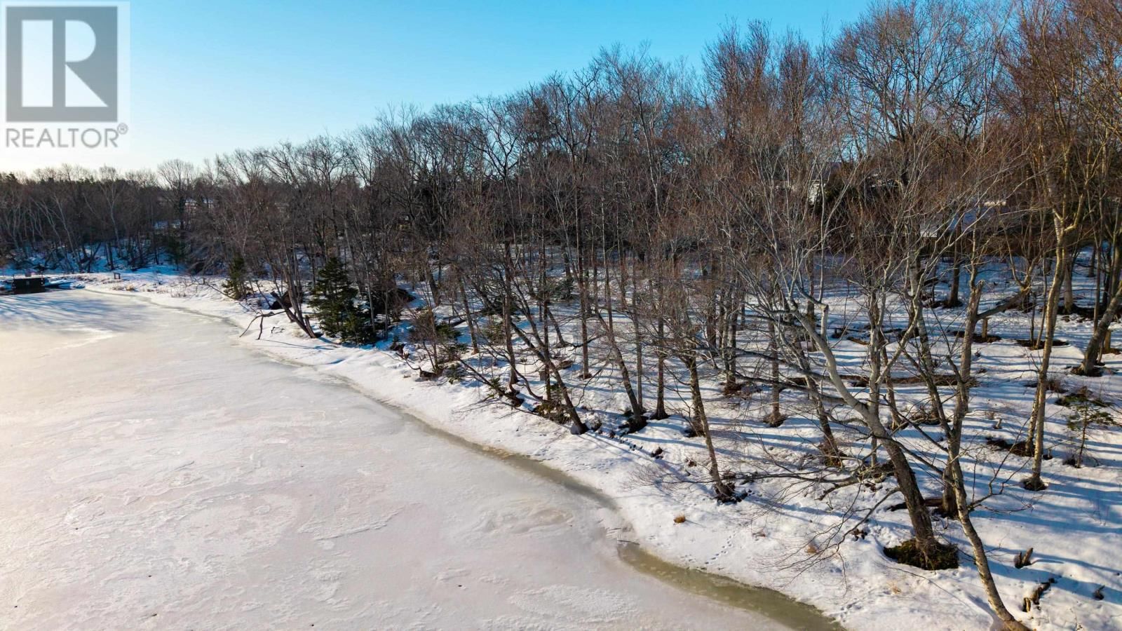 44 WESTCOMB CRESCENT Image 35