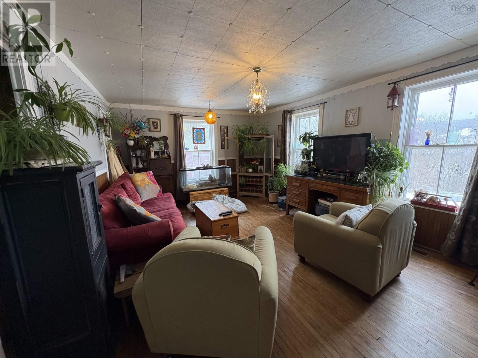 535 EAST RIVER EAST SIDE ROAD Image 12