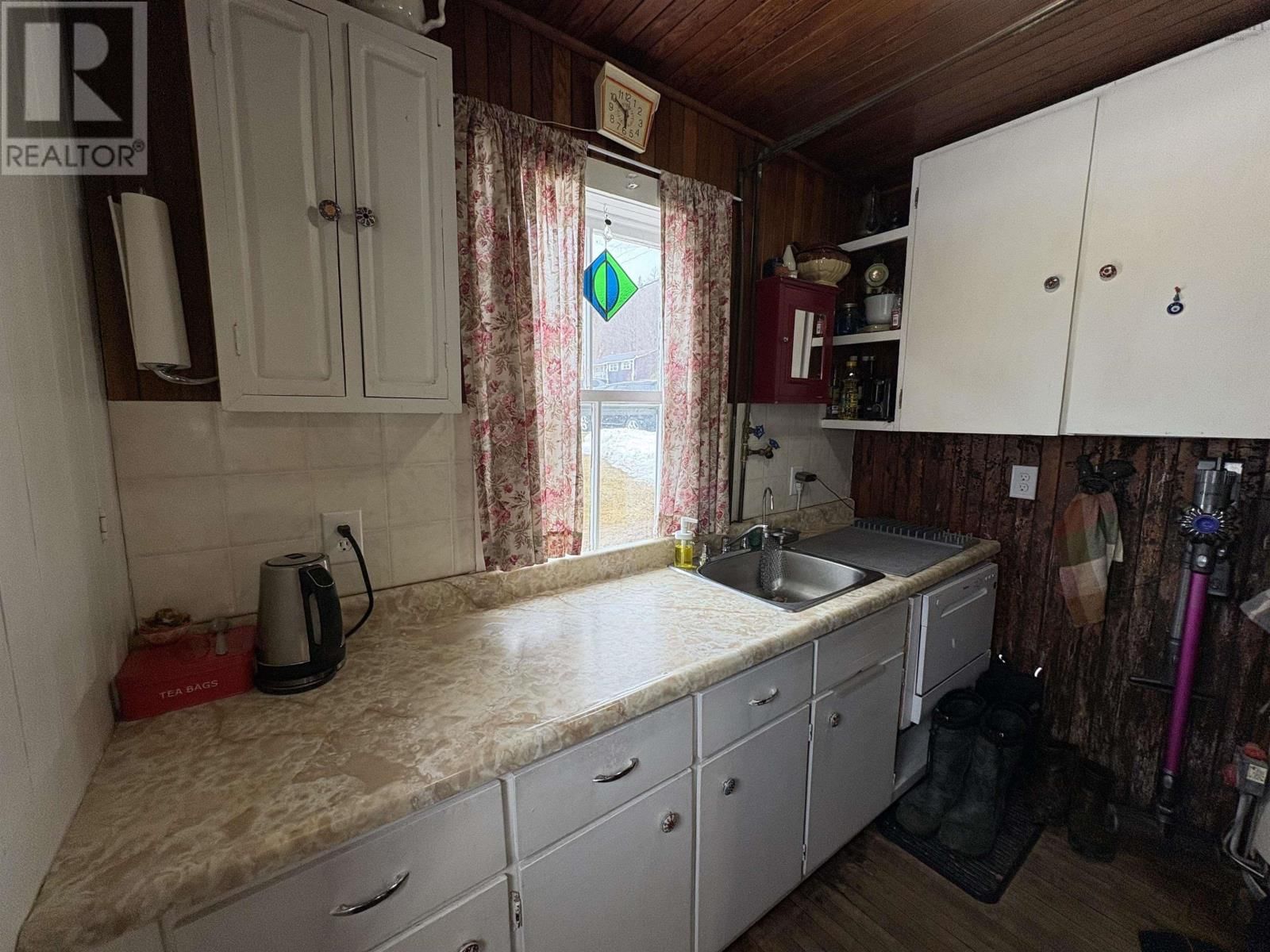 535 EAST RIVER EAST SIDE ROAD Image 6