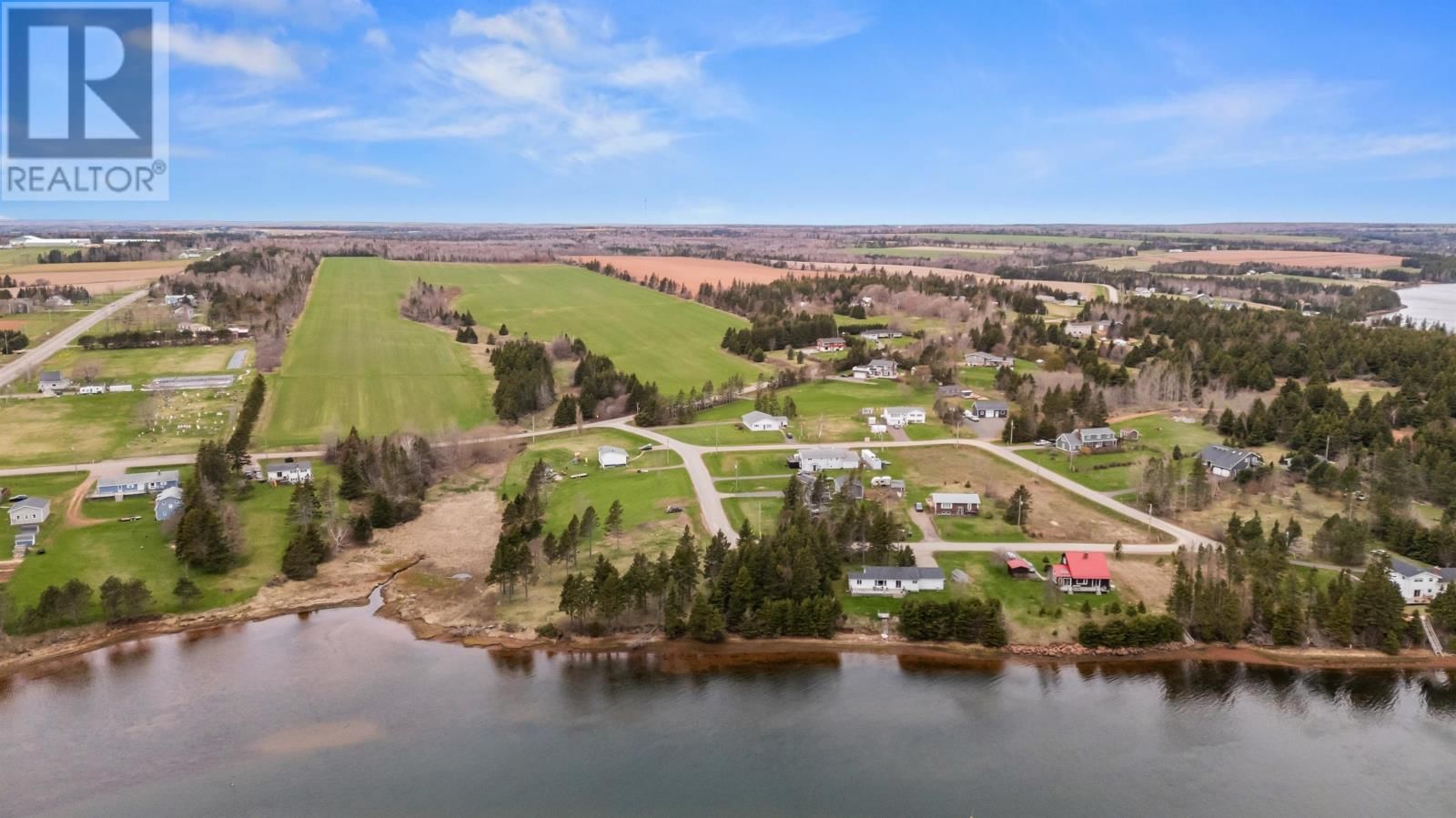 7 BAYVIEW CRESCENT Image 31