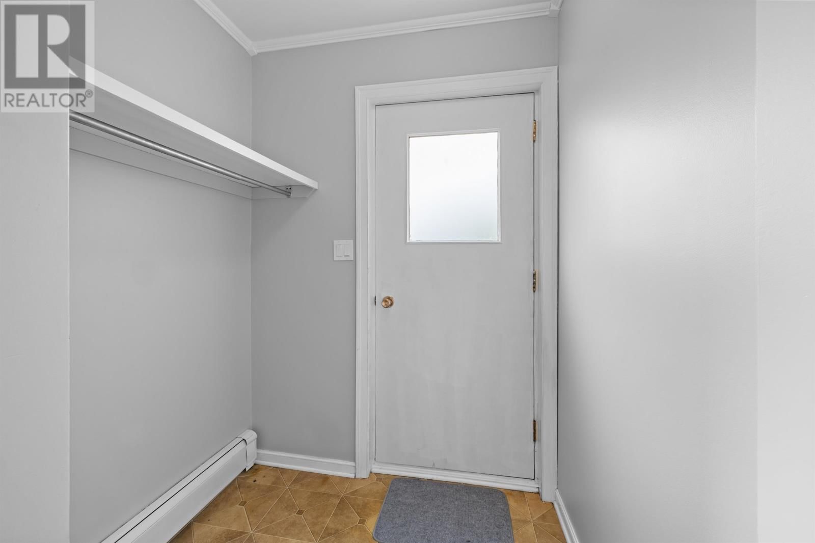 7 BAYVIEW CRESCENT Image 5