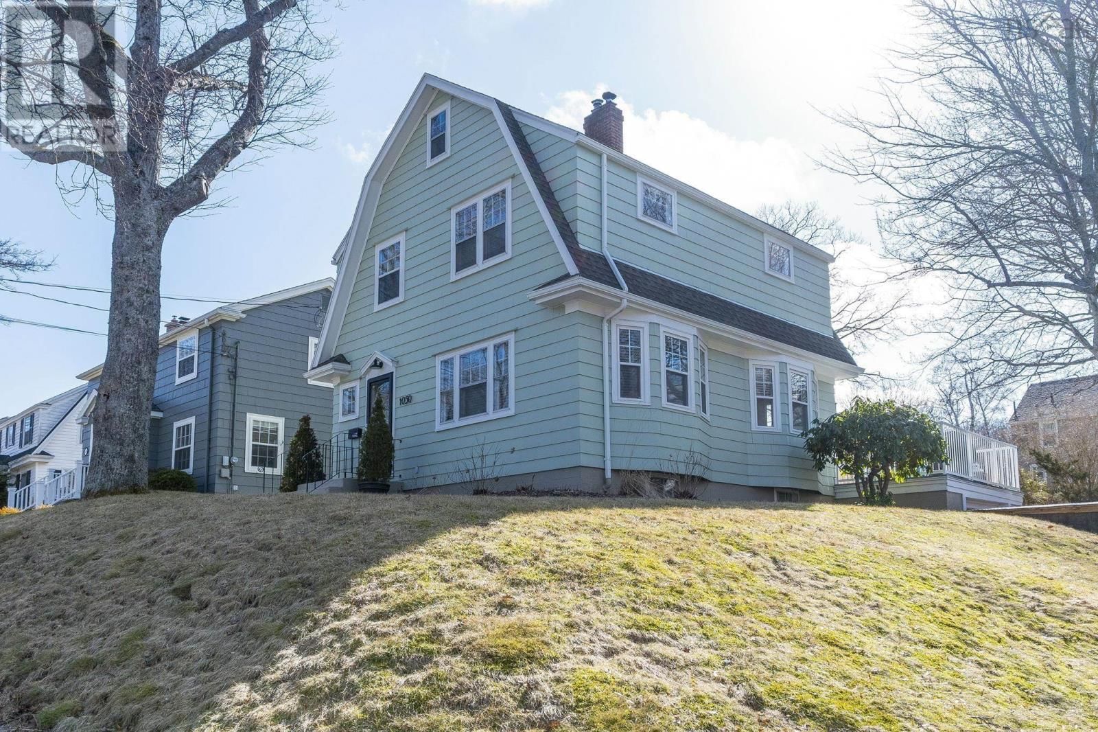 1050 GREENWOOD AVENUE Image 39