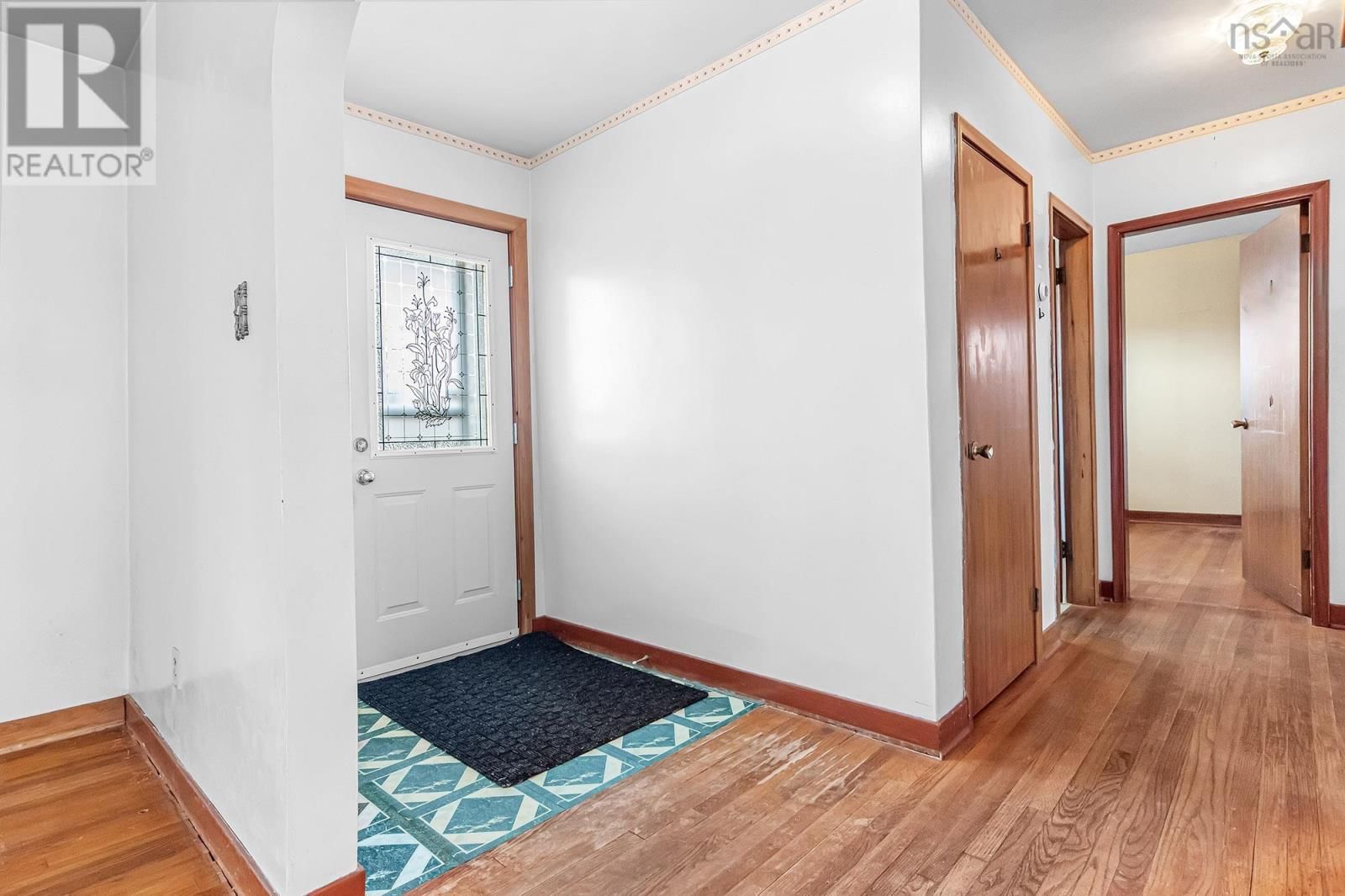 15 VIRGINIA AVENUE Image 20