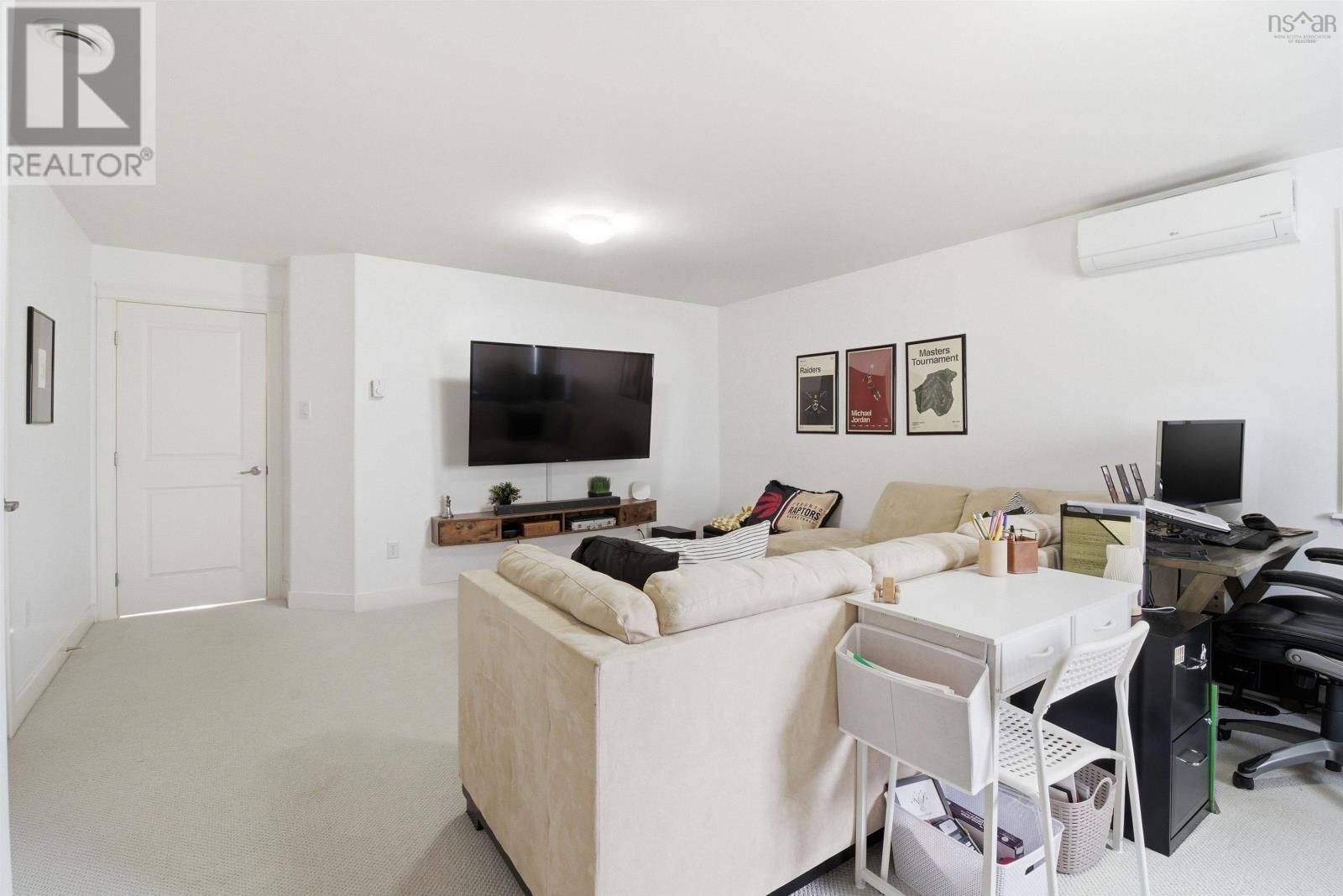 79 TRANSOM DRIVE Image 29