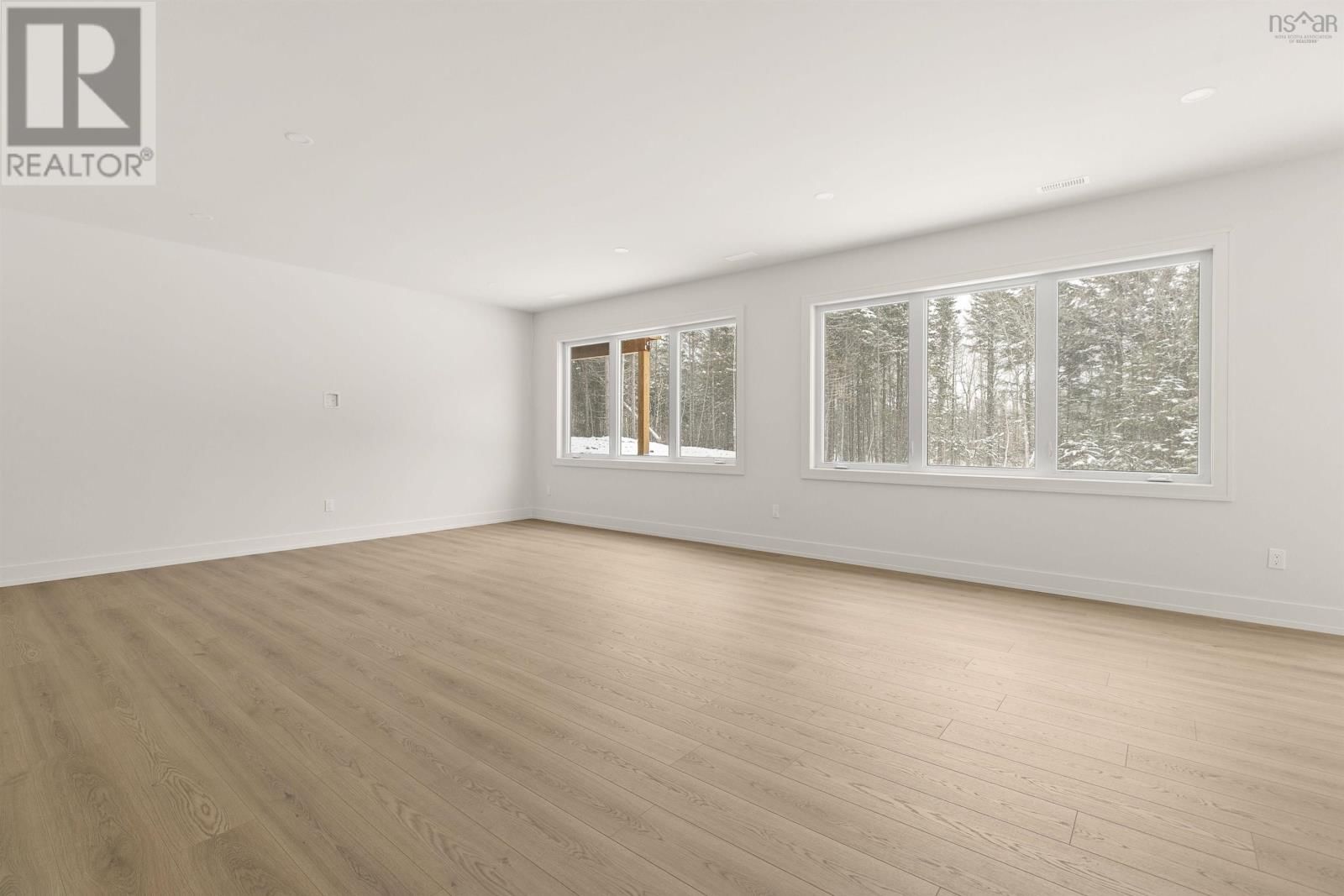 335 ZAFFRE DRIVE Image 25