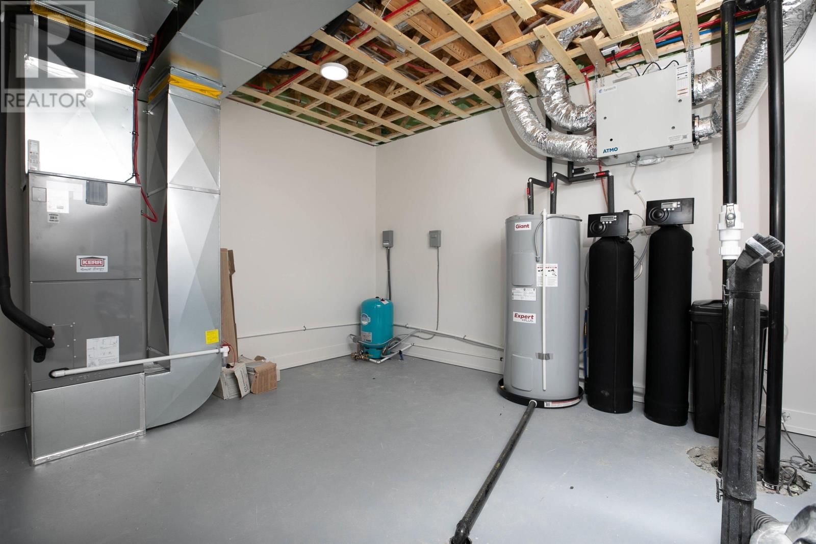 335 ZAFFRE DRIVE Image 30