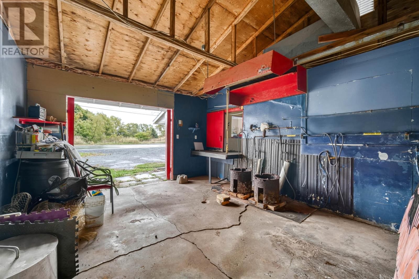 2447 HIGHWAY 376 Image 46