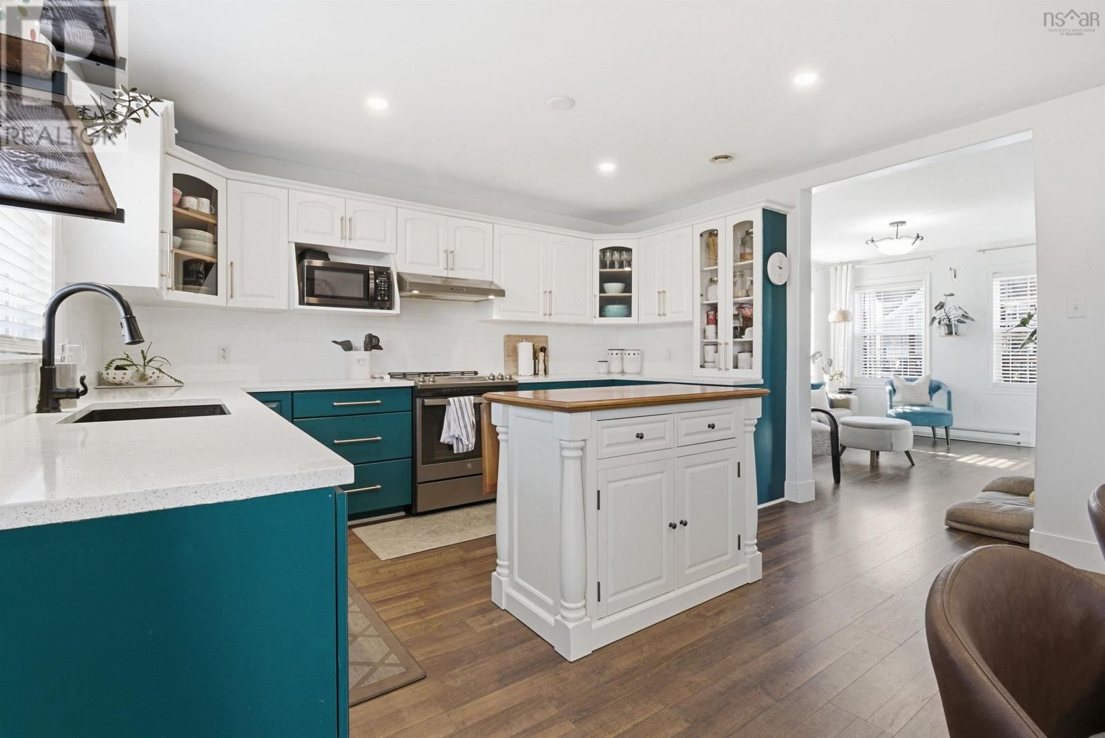 46 ROCKPOINT COURT Image 12