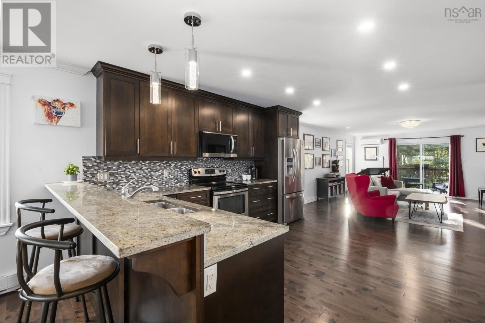 52 MOUNTAIN ROAD Image 8