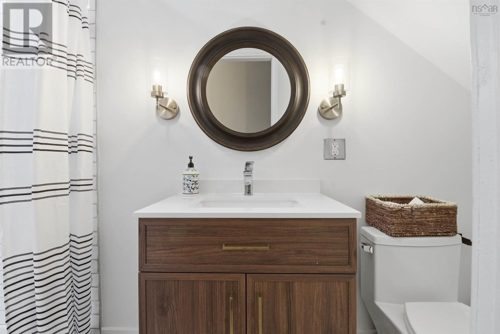 1165 TOWER ROAD Image 27