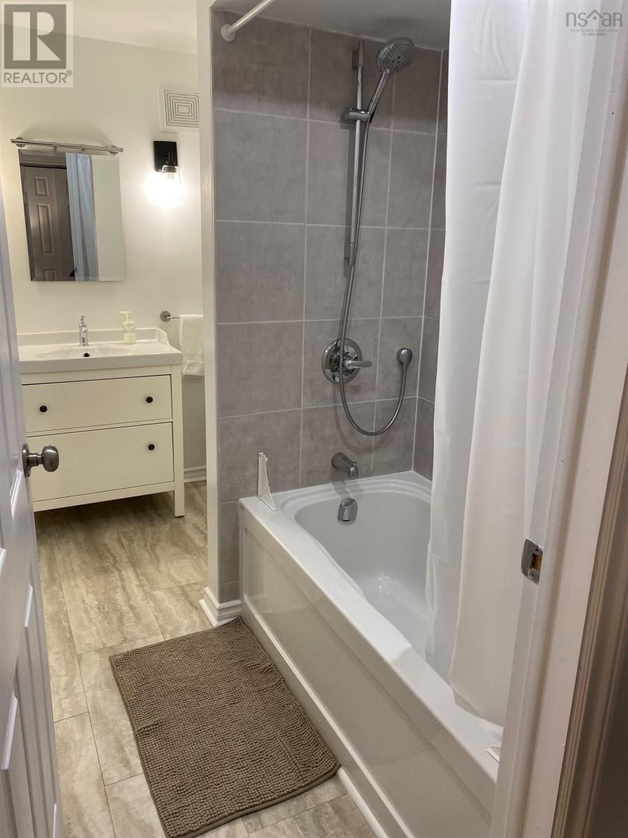 1165 TOWER ROAD Image 47