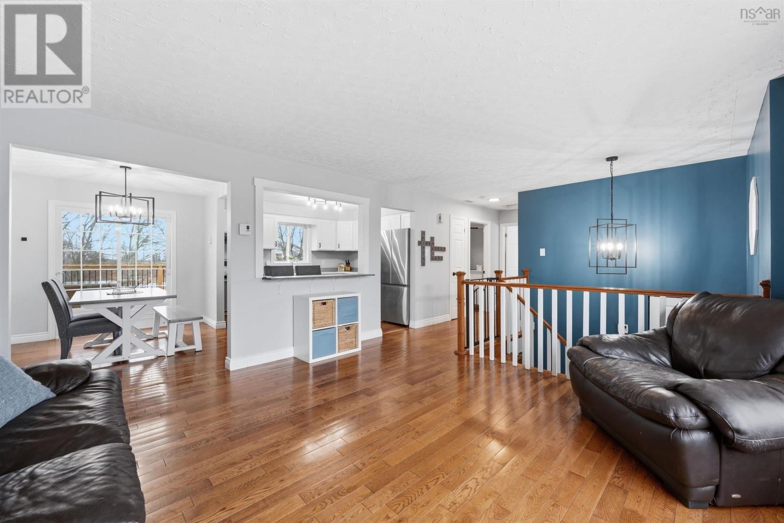 81 CARLISLE DRIVE Image 9