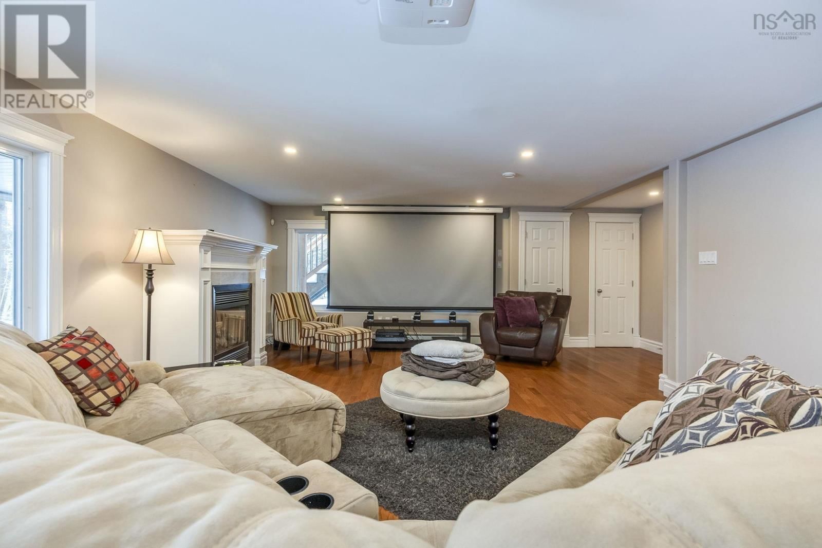 307 SANDY RUN Image 40