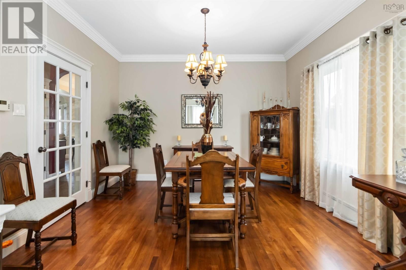 233 STARBOARD DRIVE Image 22